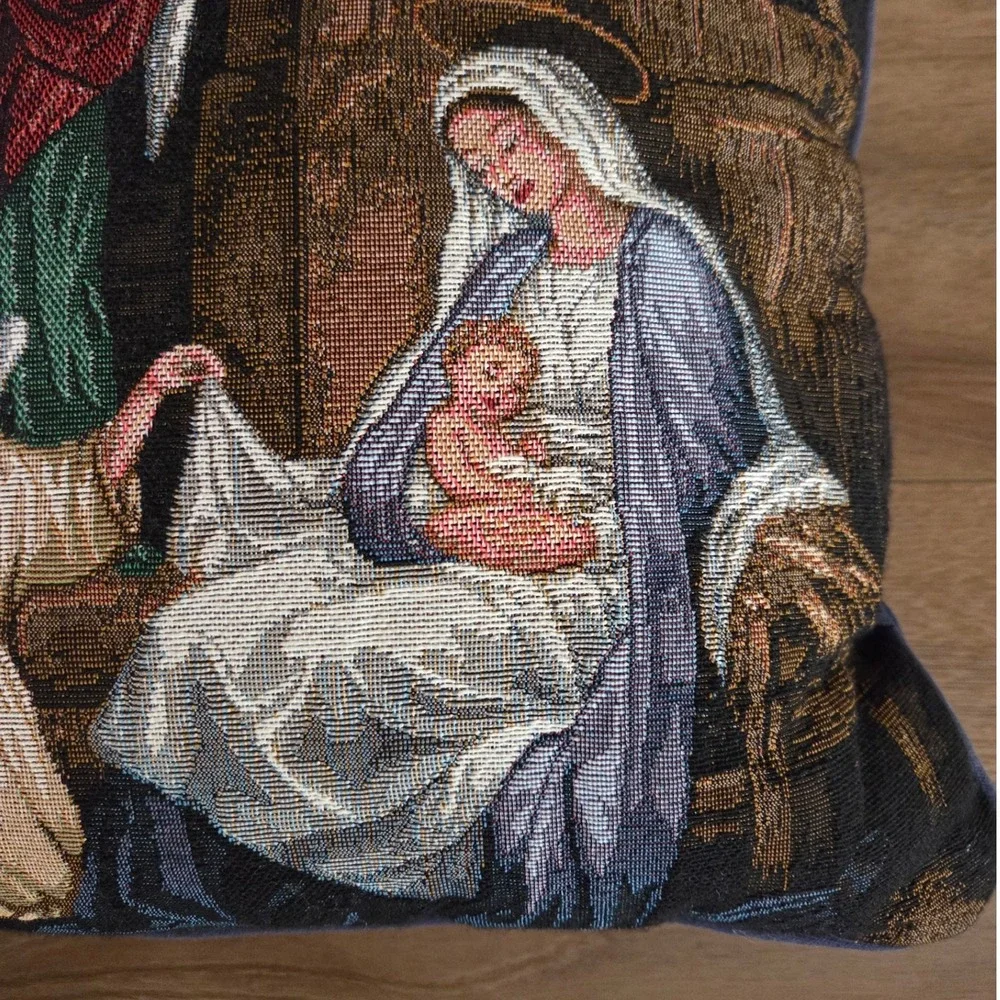 Religious Nativity Scene Angels Mary‎ Baby Jesus Tapestry Throw Pillow